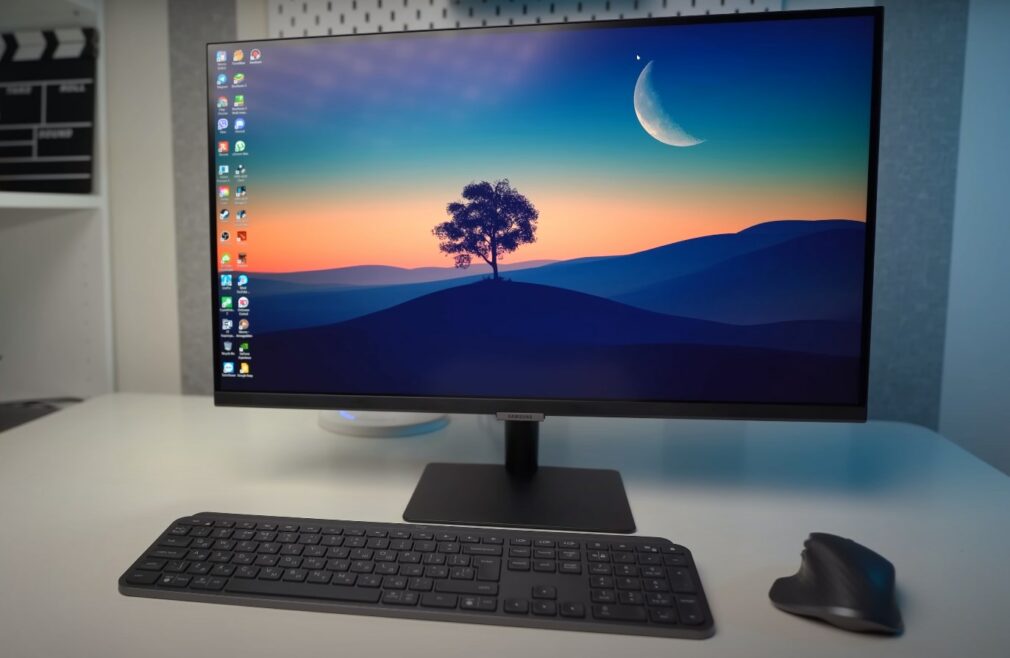 Samsung S80UA monitor